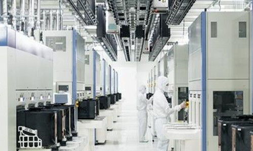 南亞科技新12英寸晶圓廠投產(chǎn)推遲至2025年，電子技術(shù)開發(fā)面臨挑戰(zhàn)